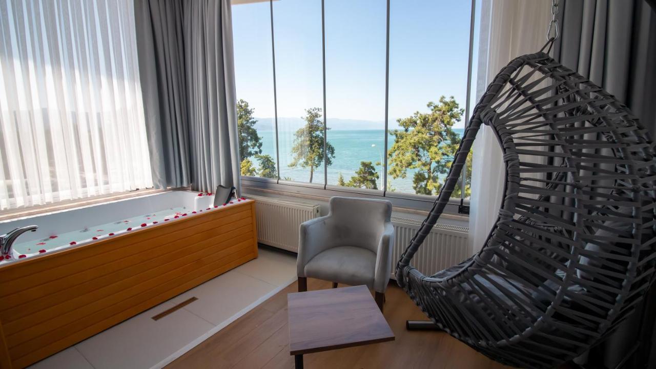 Lake Life Hotel İznik Exteriér fotografie