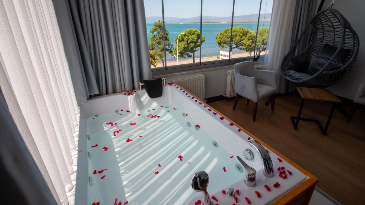 Lake Life Hotel İznik Exteriér fotografie